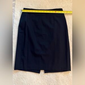 Banana Republic Black Light weight wool Pencil Skirt